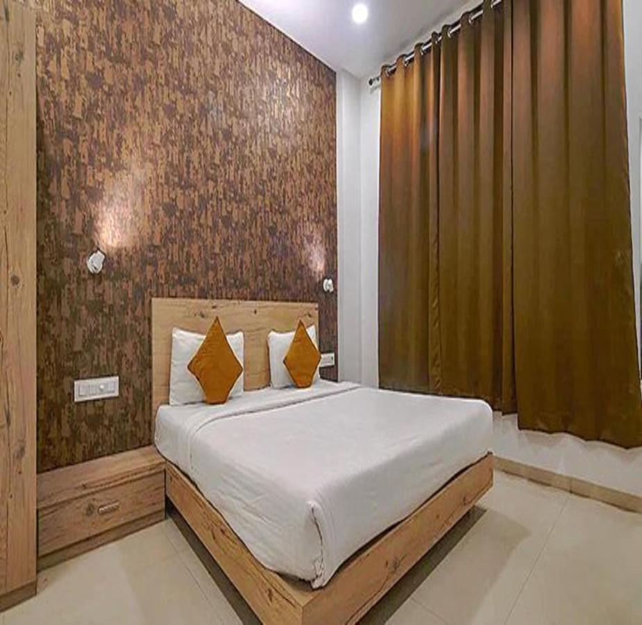 FabHotel Destiny 54 Indore Exterior foto